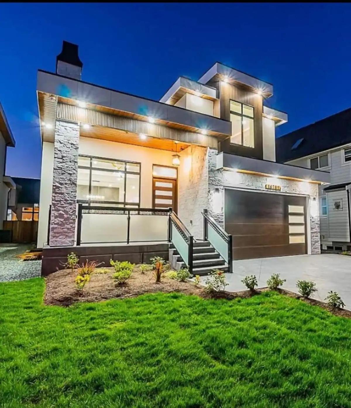 The Sunset Haven- Cozy 2Br Basement Suite Near White Rock Суррей Экстерьер фото